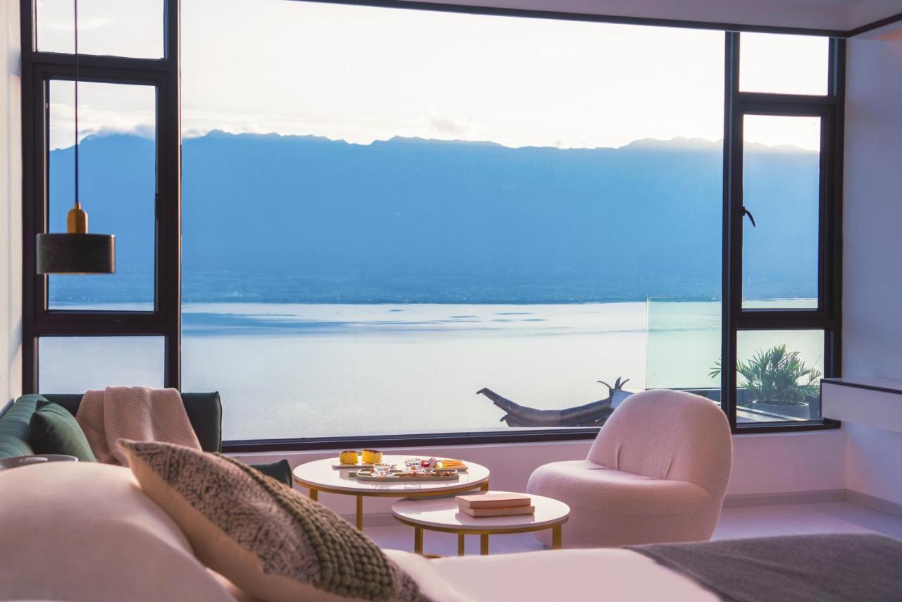 Dali Jiuxiao Star With Seaview Hotel Ngoại thất bức ảnh