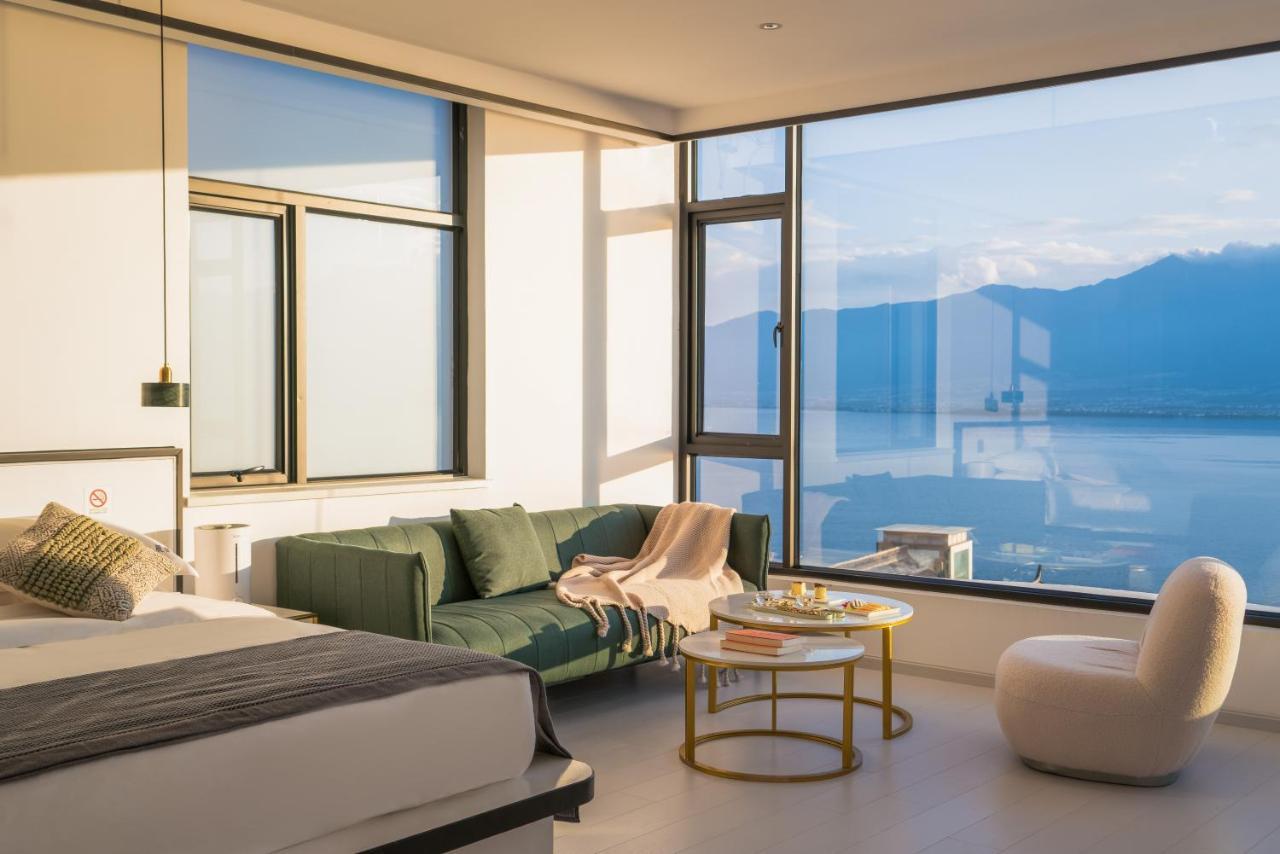 Dali Jiuxiao Star With Seaview Hotel Ngoại thất bức ảnh