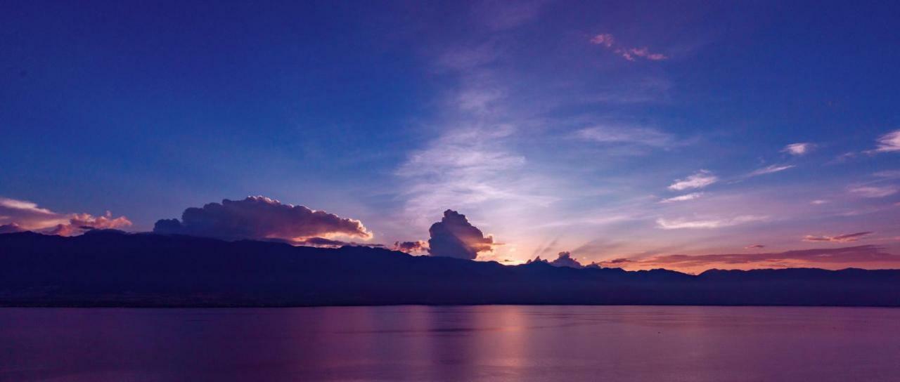 Dali Jiuxiao Star With Seaview Hotel Ngoại thất bức ảnh