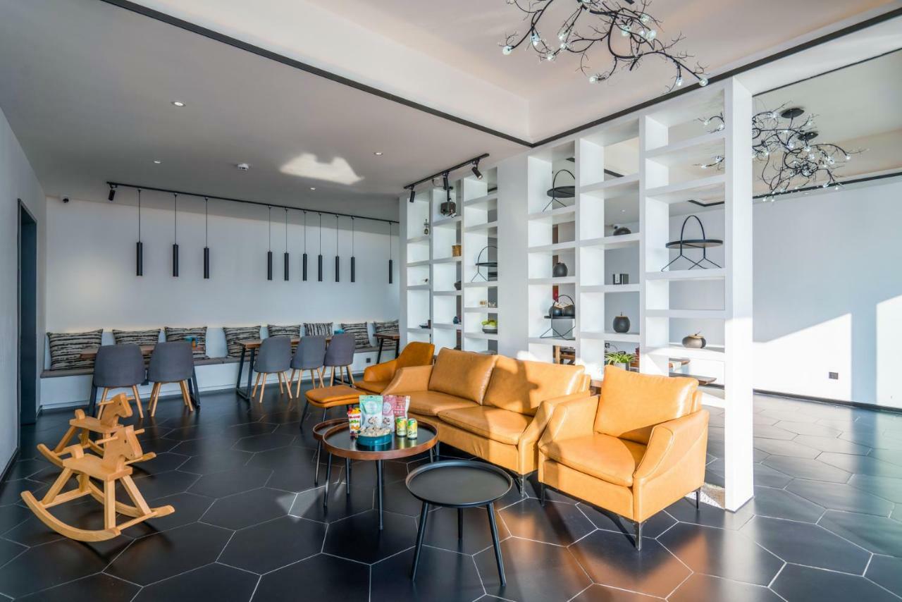 Dali Jiuxiao Star With Seaview Hotel Ngoại thất bức ảnh